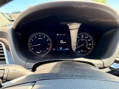 Used 2017 Genesis G80 3.8 w/ Option Group 02 AWD/4WD image 11