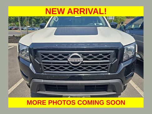 Used 2024 Nissan Frontier SV w/ Hardbody Edition AWD/4WD image 1