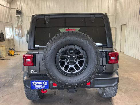 Used 2023 Jeep Wrangler Unlimited Rubicon w/ Xtreme 35 Tire Package AWD/4WD image 4