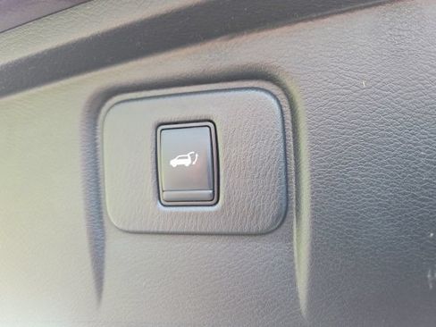 Used 2019 Nissan Murano Platinum FWD image 14