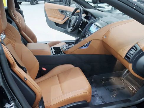 Used 2024 Jaguar F-TYPE R AWD/4WD image 31
