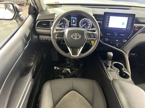 Used 2024 Toyota Camry LE FWD image 22