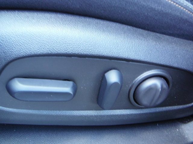 Used 2024 Chevrolet Equinox LT AWD/4WD image 16