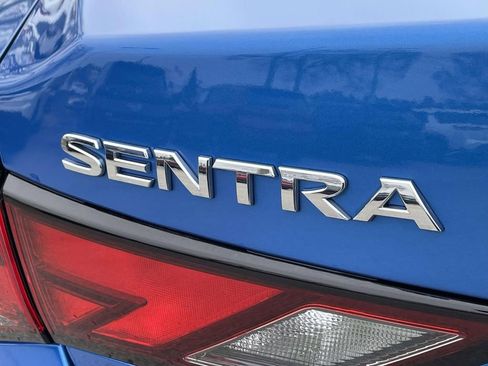 Used 2022 Nissan Sentra SV w/ Trunk Package image 8