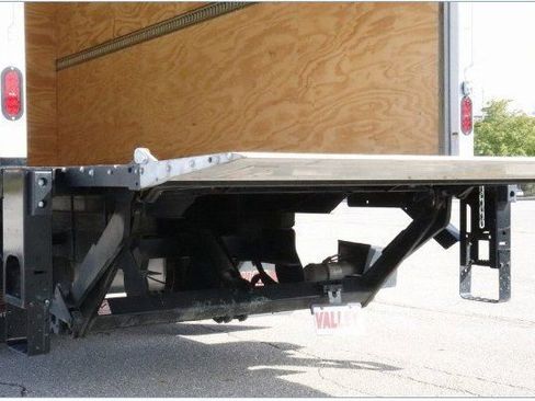 Used 2023 Chevrolet Low Cab Forward 5500XD RWD image 18
