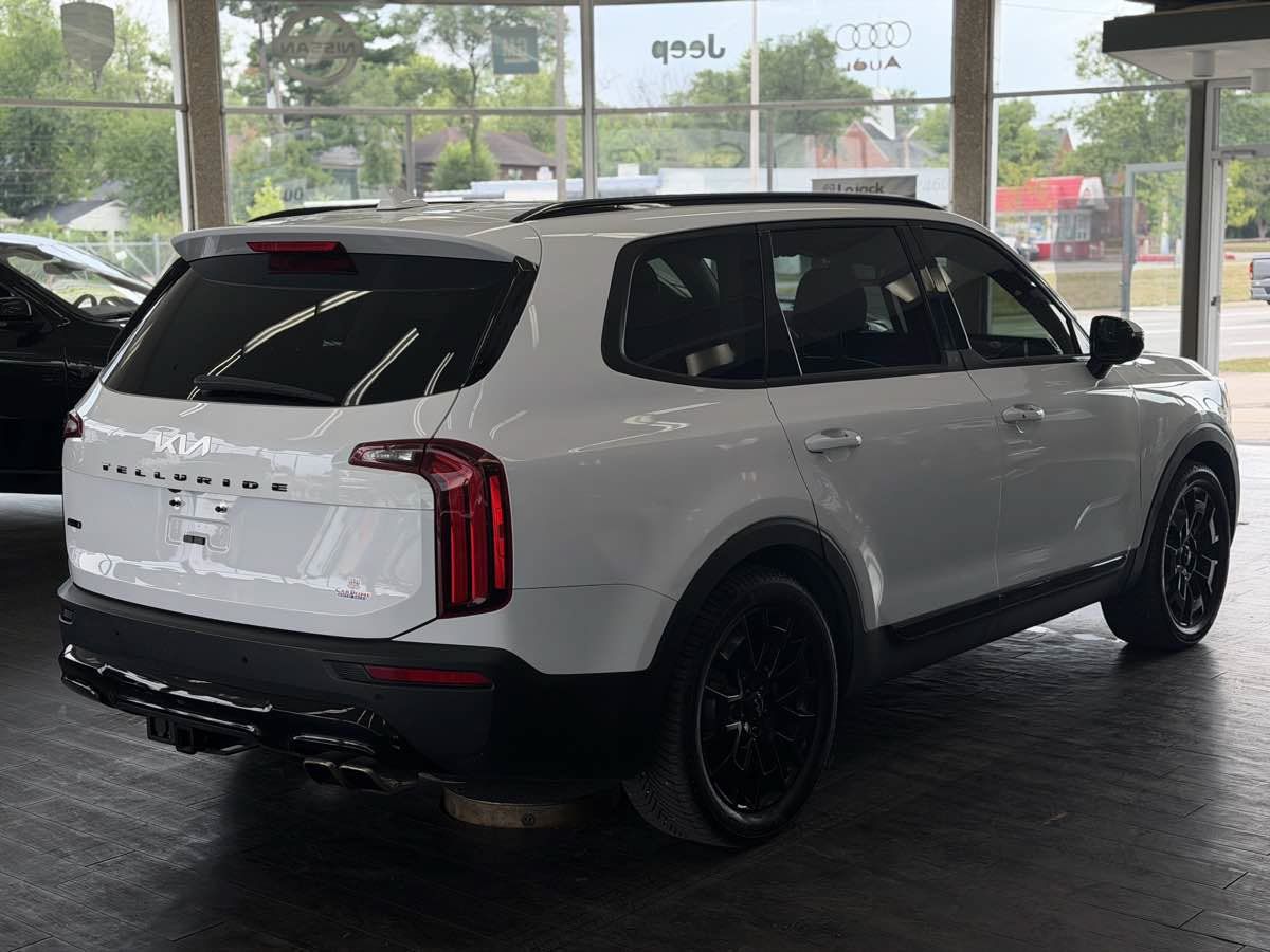 Used 2022 Kia Telluride SX w/ SX Prestige Package AWD/4WD image 7