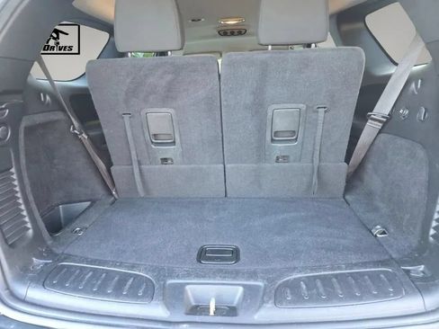 Used 2022 Dodge Durango SXT w/ Trailer Tow Group IV AWD/4WD image 11