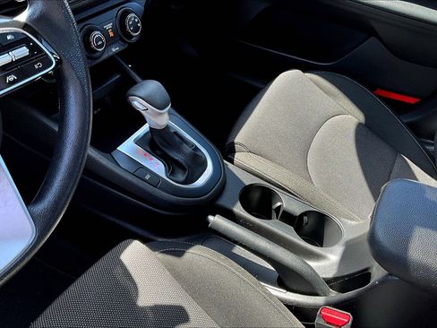 Used 2023 Kia Forte LXS FWD image 10