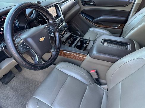 Used 2020 Chevrolet Tahoe Premier AWD/4WD image 11