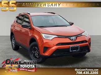 Used 2016 Toyota RAV4 LE FWD video 1