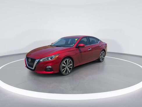 Used 2020 Nissan Altima 2.5 Platinum FWD image 4