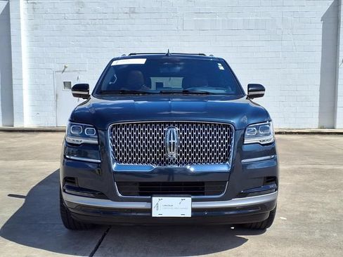 Certified 2022 Lincoln Navigator L Reserve RWD image 19