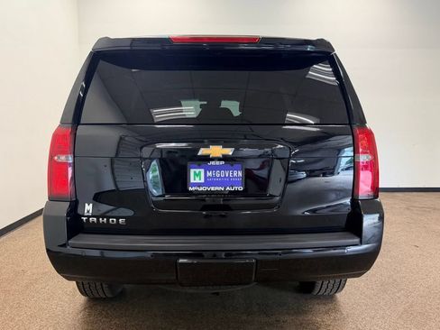 Used 2019 Chevrolet Tahoe LT w/ Luxury Package AWD/4WD image 4