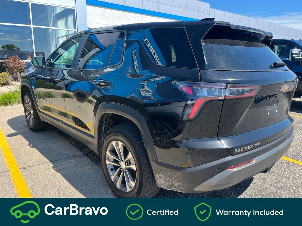 Certified 2026 Chevrolet Equinox LT AWD/4WD image 3