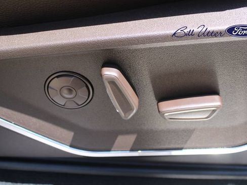 New 2026 Ford F250 4x4 Crew Cab Super Duty image 8