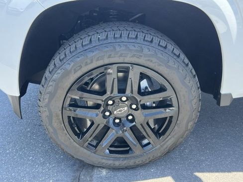 New 2025 Chevrolet Colorado Z71 w/ Technology Package image 11