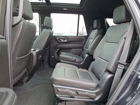 Used 2023 Chevrolet Tahoe Z71 w/ Z71 Off-Road Package image 13