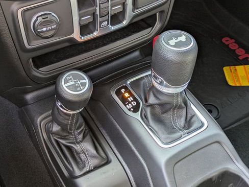 New 2026 Jeep Wrangler Unlimited Sport AWD/4WD image 18