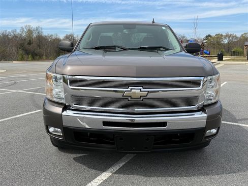 Used 2007 Chevrolet Silverado 1500 LT w/ Max Trailering Pack image 10