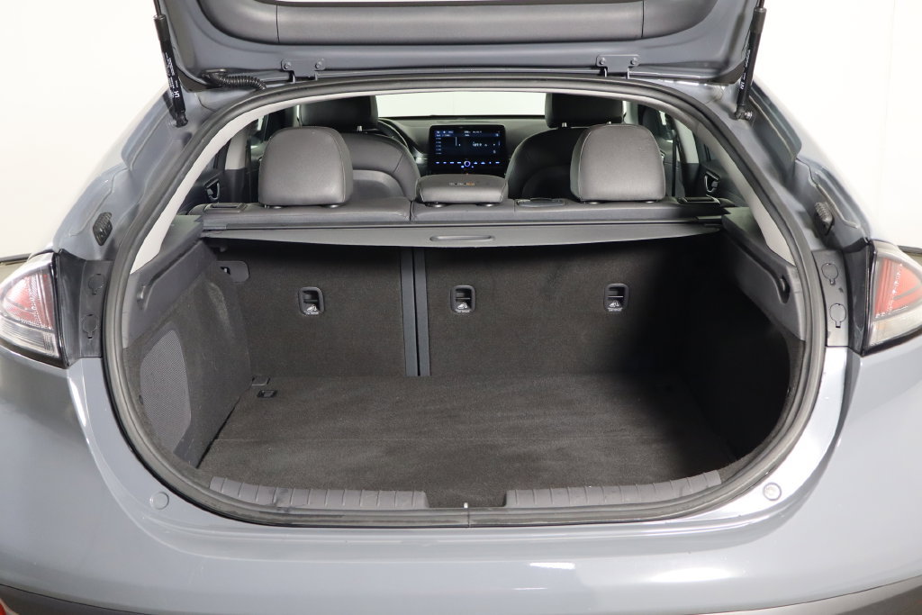 Used 2021 Hyundai Ioniq Limited FWD image 17