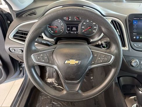 Used 2019 Chevrolet Malibu LS image 26