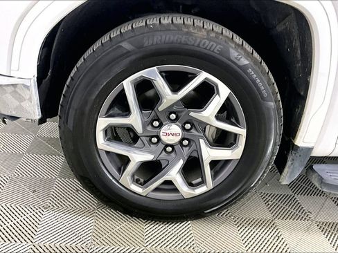 Used 2023 GMC Sierra 1500 SLT w/ SLT Premium Package RWD image 7