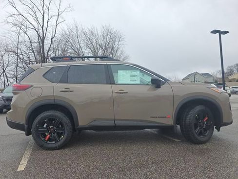 New 2026 Nissan Rogue Rock Creek image 16