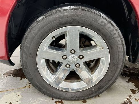 Used 2013 RAM 1500 Express image 24