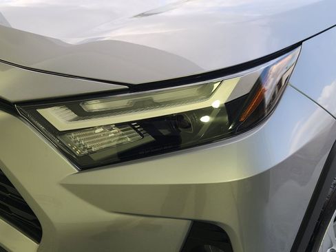 Used 2025 Toyota RAV4 LE image 10