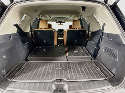 Used 2022 Nissan Pathfinder Platinum w/ Cargo Package FWD image 39