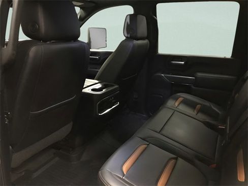 Used 2020 GMC Sierra 2500 AT4 w/ AT4 Premium Package image 12