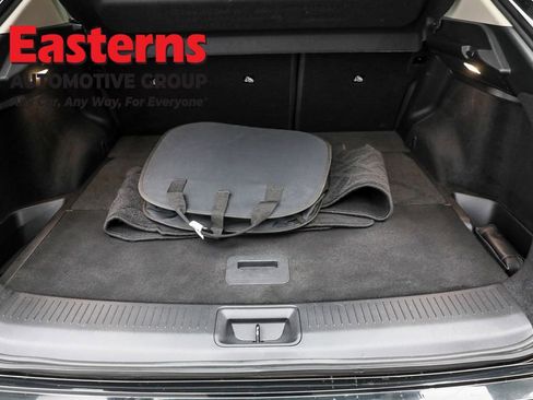 Used 2024 Nissan Ariya AWD image 9