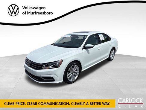 Used 2019 Volkswagen Passat 2.0T Wolfsburg w/ Wheels & Sunroof Package FWD image 1
