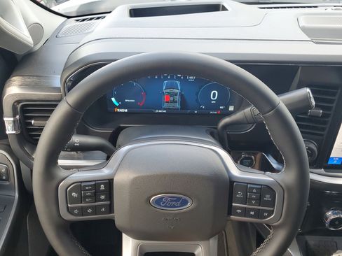 New 2026 Ford F250 Lariat w/ Black Appearance Package image 17