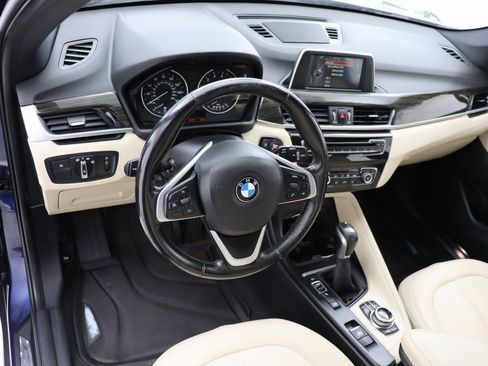 Used 2017 BMW X1 xDrive28i image 12