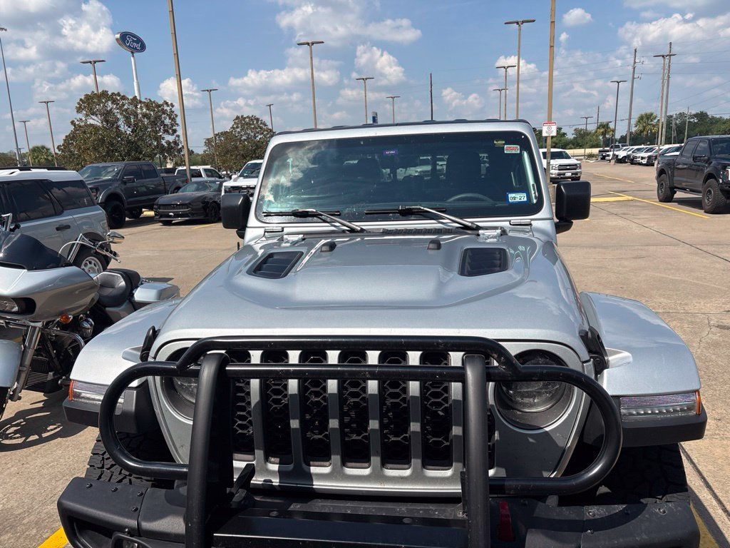 Used 2023 Jeep Gladiator Rubicon w/ LED Lighting Group AWD/4WD image 3