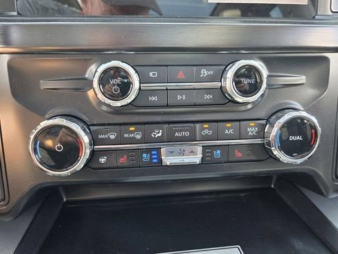 New 2026 Ford F250 Lariat w/ Black Appearance Package AWD/4WD image 29