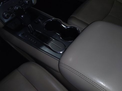 Used 2017 Nissan Pathfinder SL w/ SL Tech Package image 26