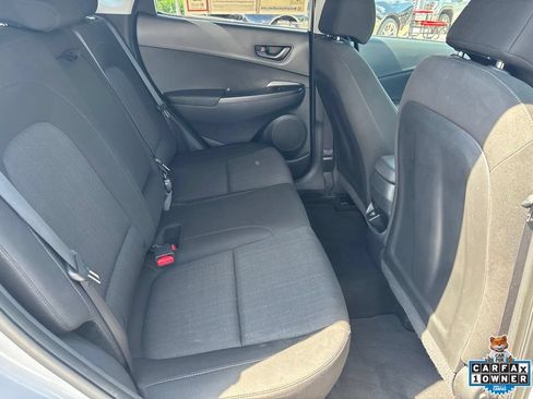 Used 2023 Hyundai Kona SEL FWD image 46