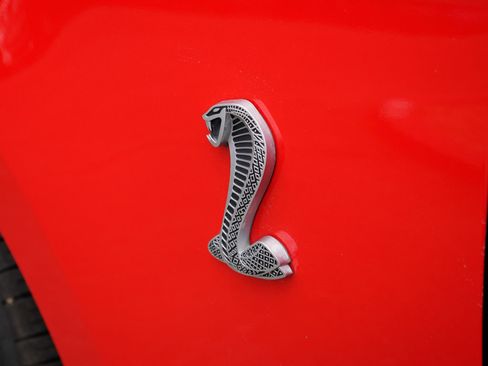 Used 2012 Ford Mustang Shelby GT500 w/ SVT Performance Pkg RWD image 3