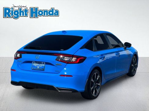 Used 2025 Honda Civic Sport Touring image 5
