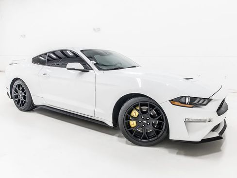 Used 2019 Ford Mustang Premium w/ Ecoboost Performance Package RWD image 9