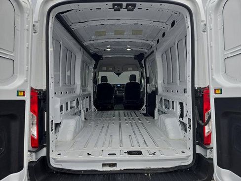 Used 2025 Ford Transit 250 148 Medium Roof Extended AWD image 23