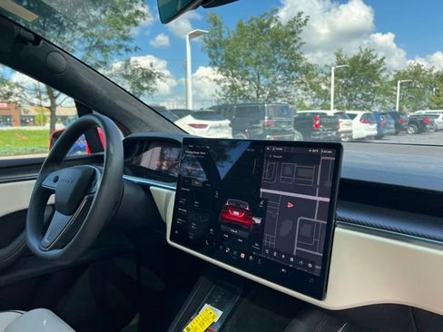 Used 2023 Tesla Model X Plaid AWD/4WD image 34