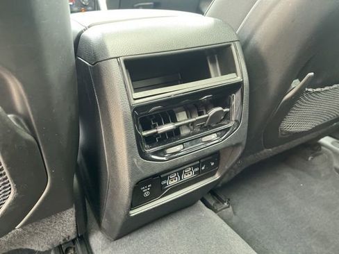 Used 2023 Jeep Grand Cherokee 4WD 4xe image 34