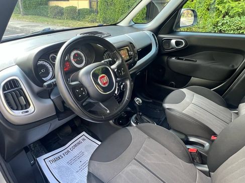 Used 2015 FIAT 500L Easy FWD image 10