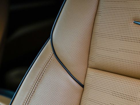 Used 2025 Cadillac Escalade ESV Premium Luxury w/ LPO, Floor Liner Package image 26