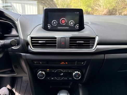 Used 2017 MAZDA MAZDA3 Grand Touring w/ Premium Equipment Package image 24