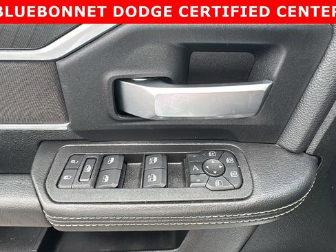 Used 2025 RAM 2500 Big Horn AWD/4WD image 12