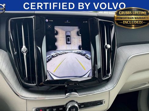 Certified 2024 Volvo XC60 B5 Plus w/ Protection Package Premier AWD/4WD image 29